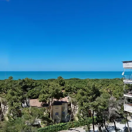 Premium Riviera Apartment- Ac,parking,comfort Lejlighed