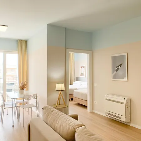 Premium Riviera Apartment- Ac,parking,comfort Lejlighed