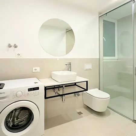 Premium Riviera Apartment- Ac,parking,comfort Golem (Tirana)
