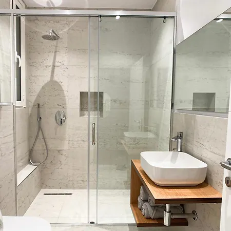Premium Riviera Apartment- Ac,parking,comfort *